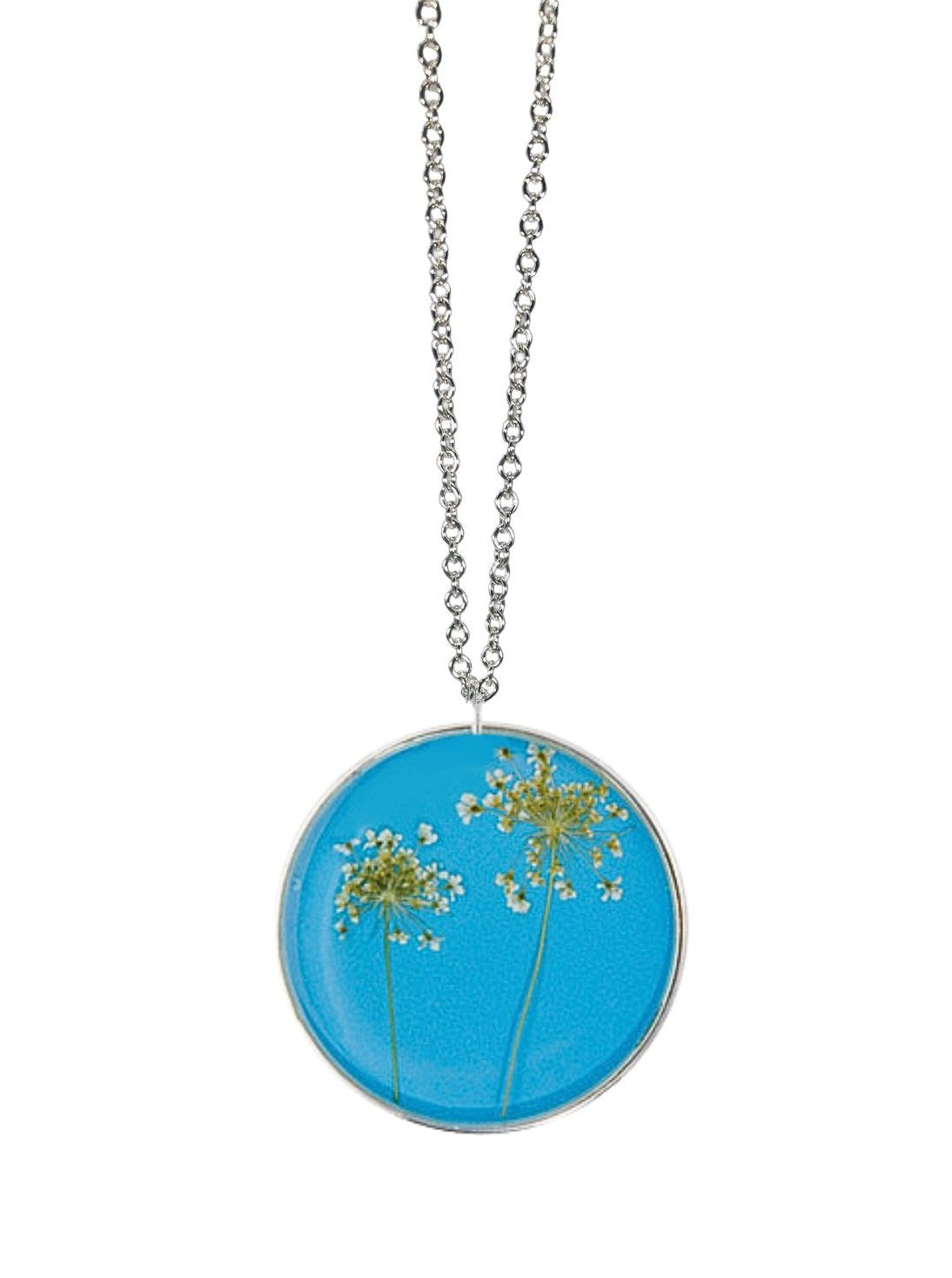 Laceflower on Belize Breeze 16" Large Round Necklace