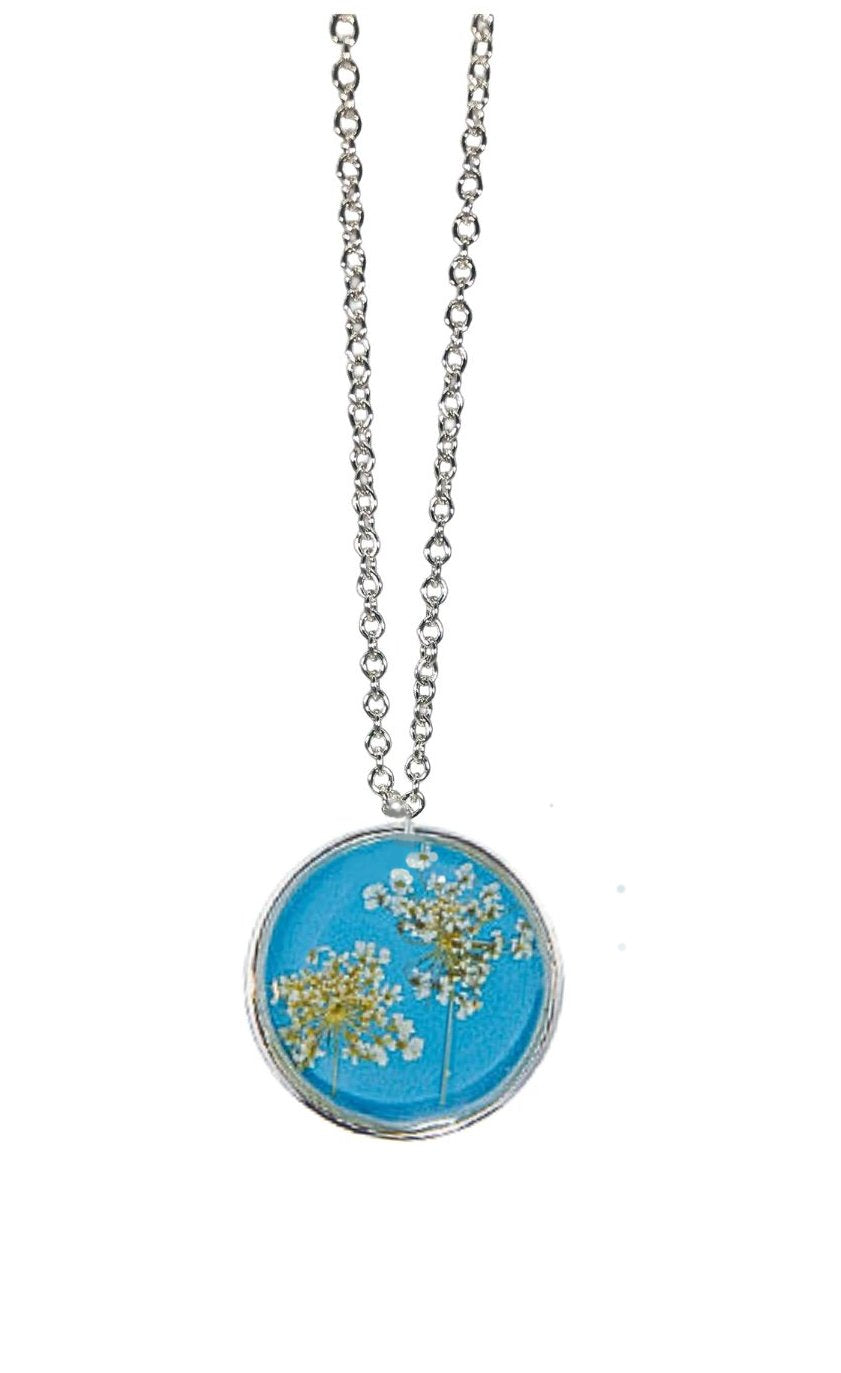 Laceflower on Belize Breeze Medium Round Necklace