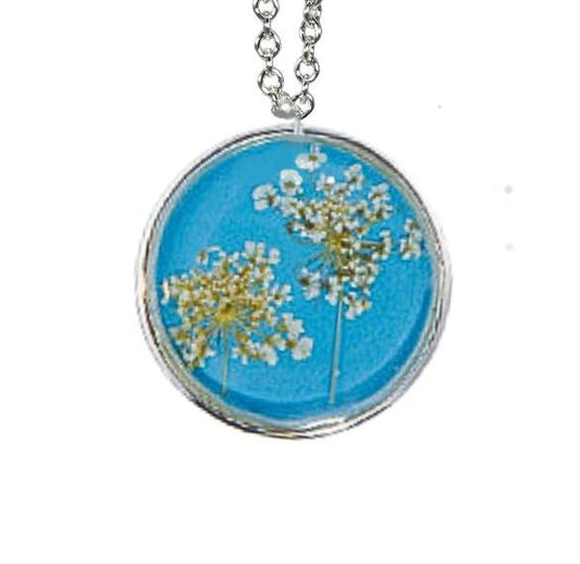 Laceflower on Belize Breeze Medium Round Necklace